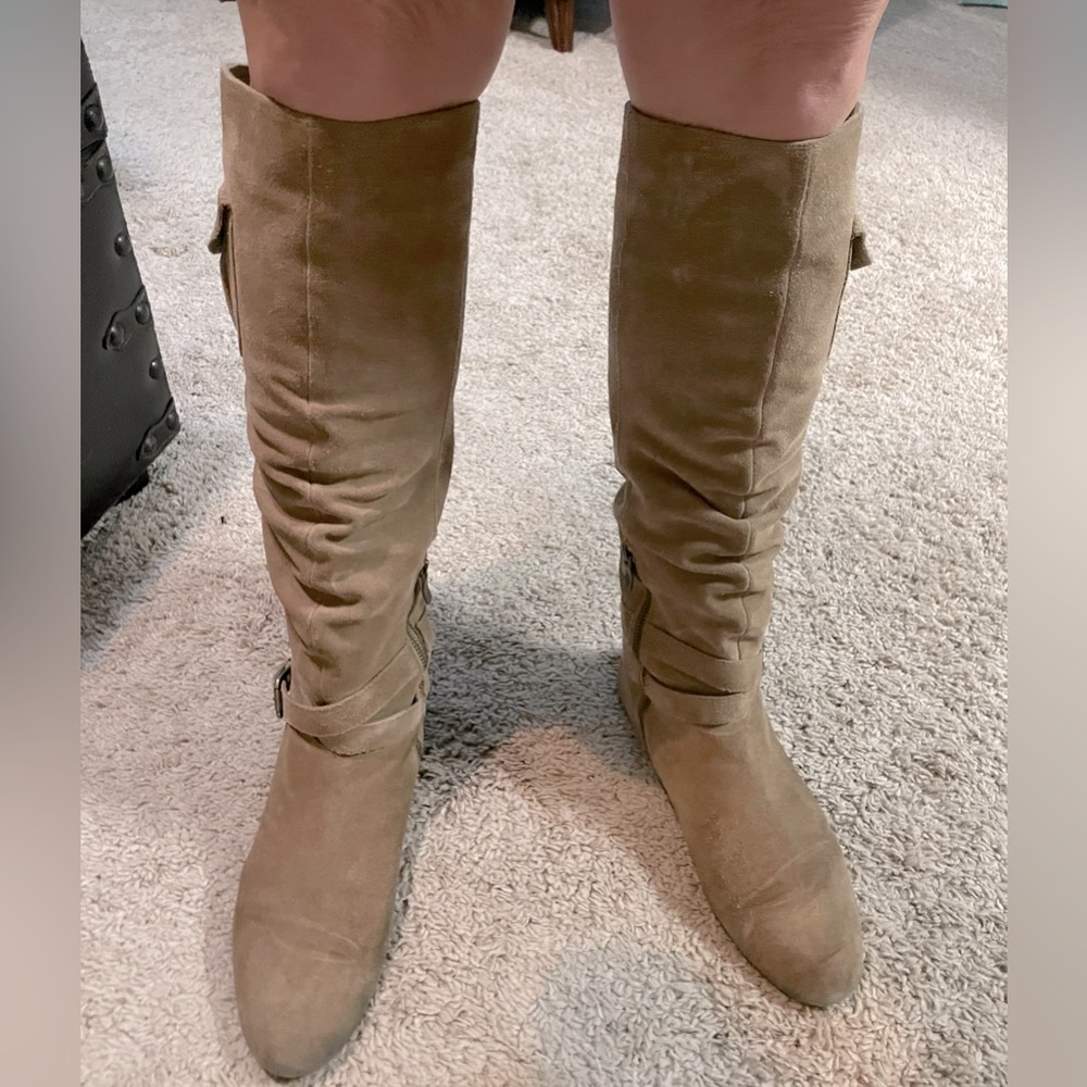 BCBGeneration flat boots - Picture 8 of 9